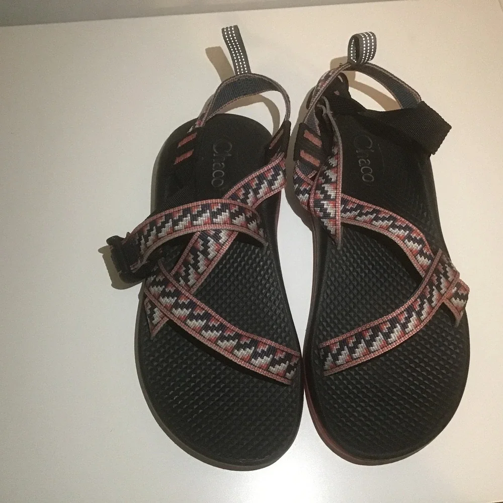Chaco‎ Kids Z1 Ecotread Sandals Tribal Black Red Geometric Straps Youth Size 4